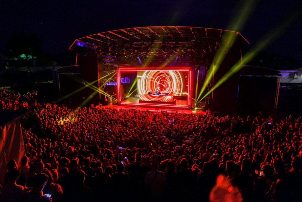 Les Authentiks 2026 : Keny Arkana, Scylla & Furax Barbarossa et Okis au Théâtre Antique de Vienne